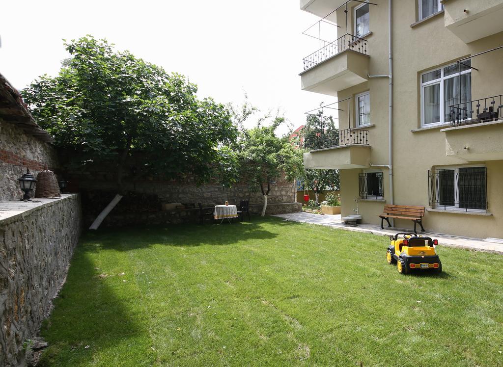 Adali Hotel أديرني المظهر الخارجي الصورة